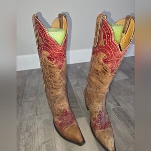 Elegant Brown and Red Heeled Boots